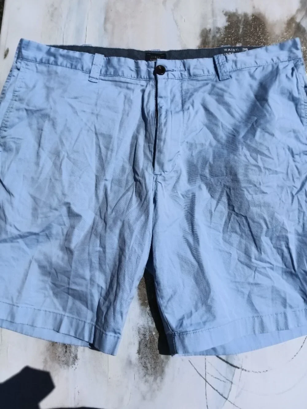 Men's shorts, by J. Crew - Picture 3 of 7